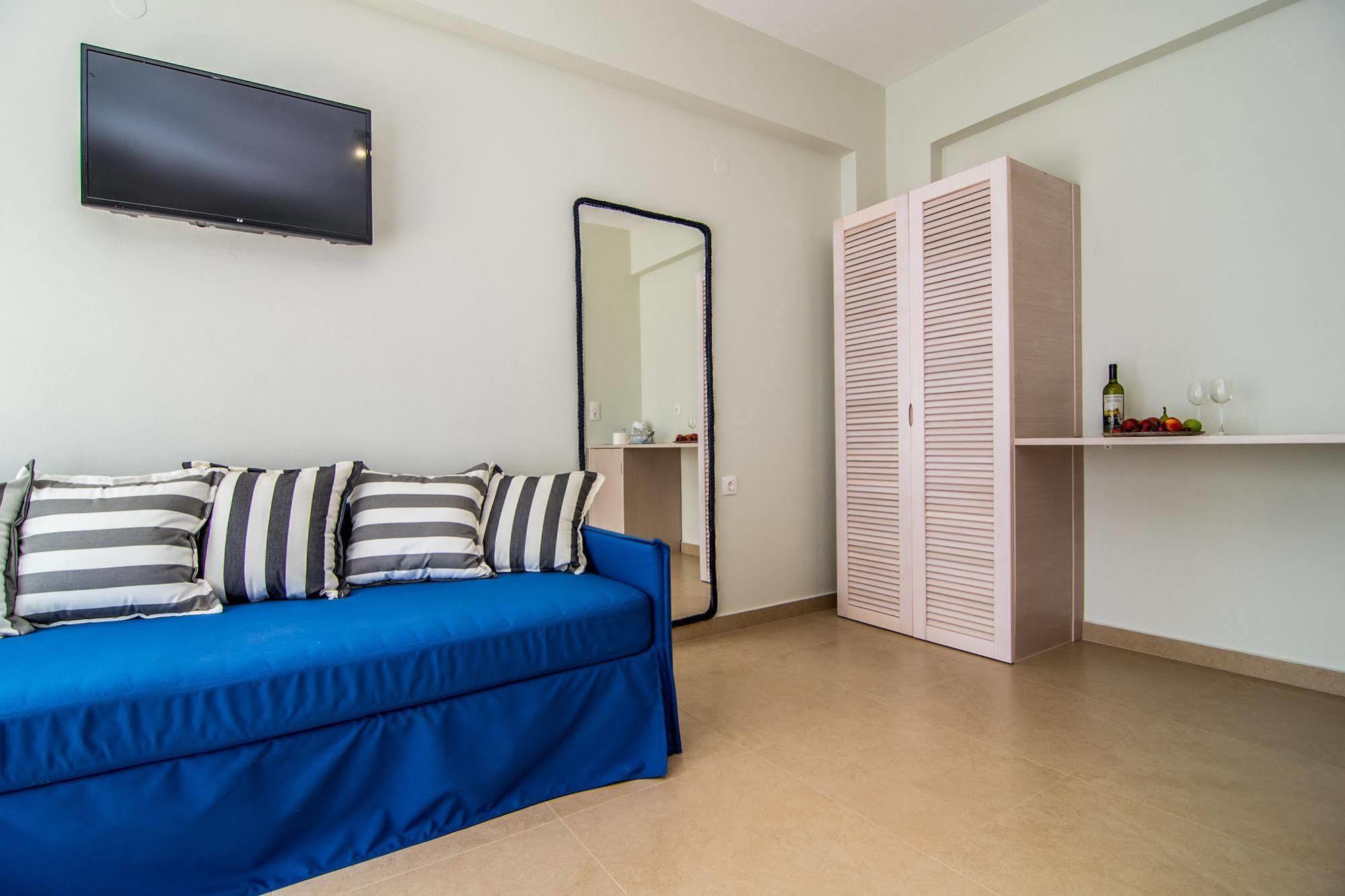 Blue Horizon Hotel Palaiochora Zewnętrze zdjęcie